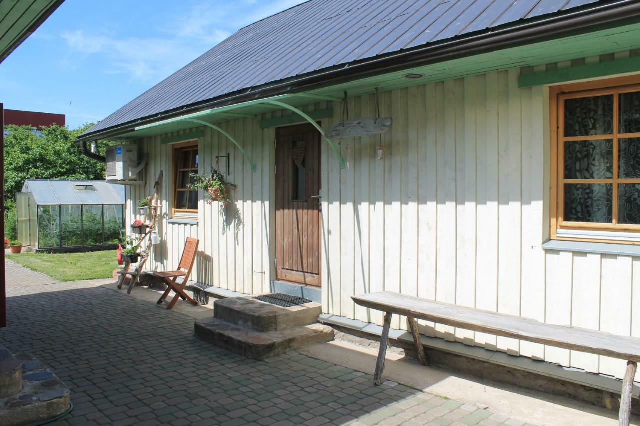 Posti Holiday Home Rakvere Ngoại thất bức ảnh